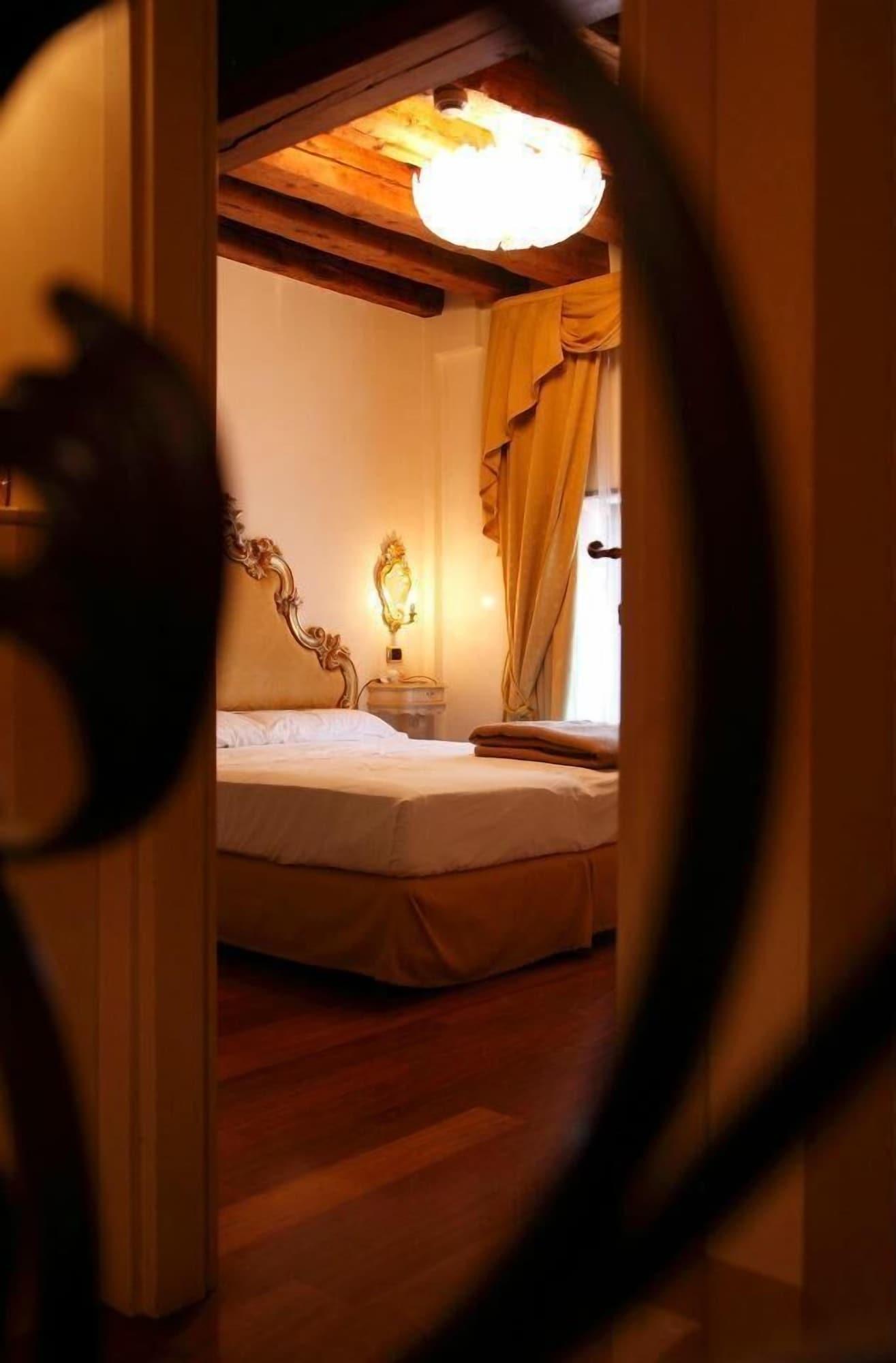 Hotel Vecellio Wenecja Zewnętrze zdjęcie